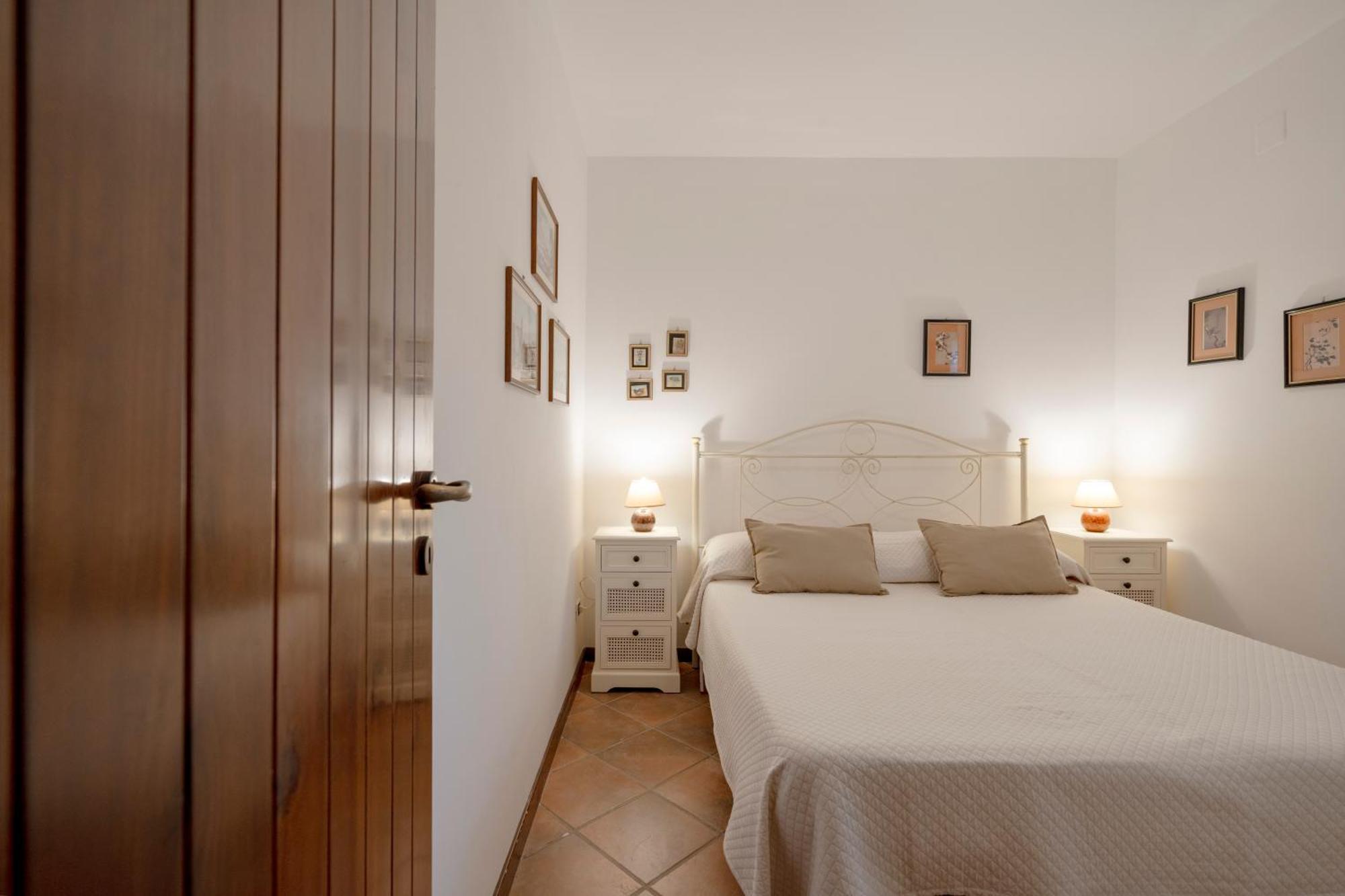 Il Trullo Delle Rose, Monopoli By Il Pumo Di Puglia Villa Cozzana Bagian luar foto